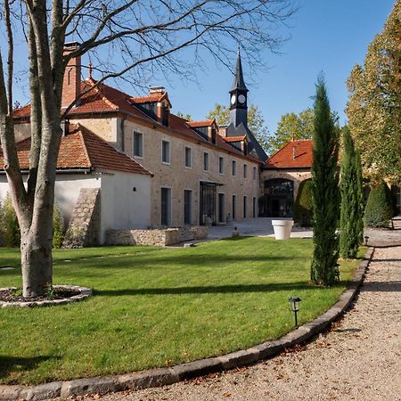 Loft Dans Le Clocher Face Au Chateau Bonnelles 외부 사진