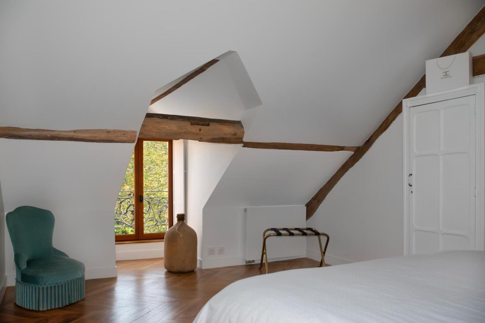 Loft Dans Le Clocher Face Au Chateau Bonnelles 외부 사진